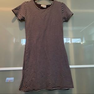 Ribbed T-shirt dress